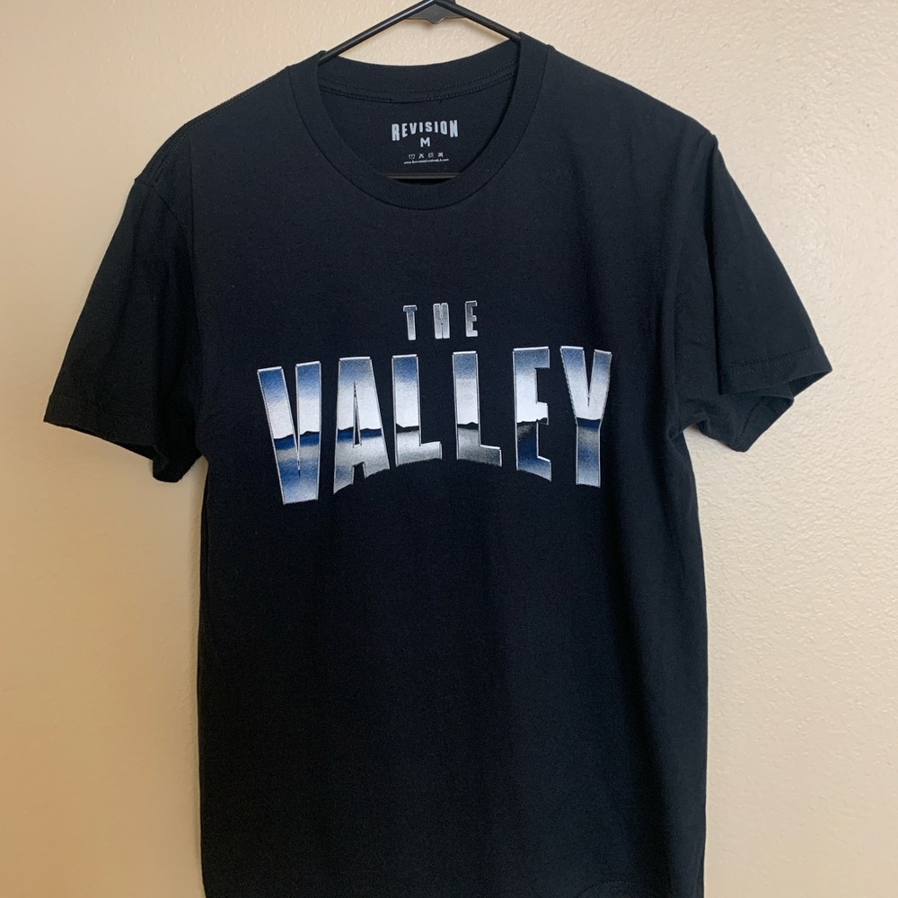 Men Revision The Valley Black Shirt Cotton Medium. Used Good Condition.